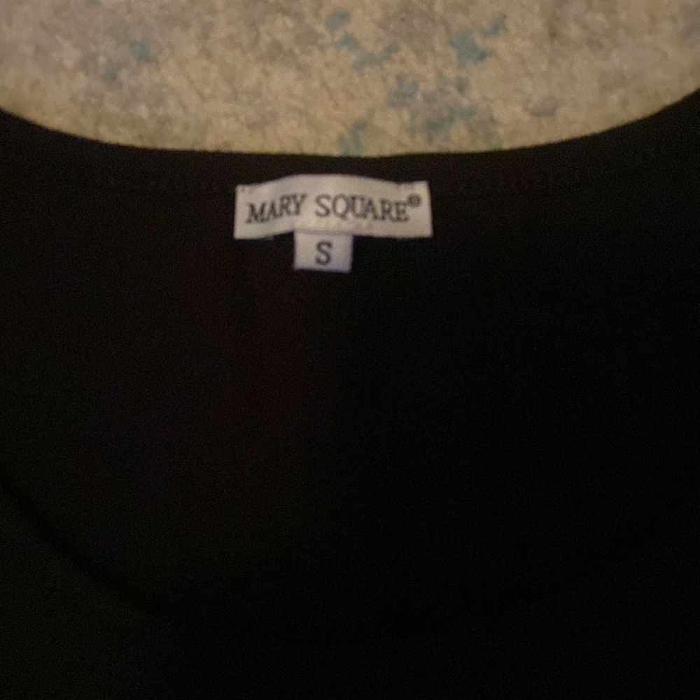 “Does running out of wine count as cardio?” Black tank top, women’s size small - Picture 2 of 3